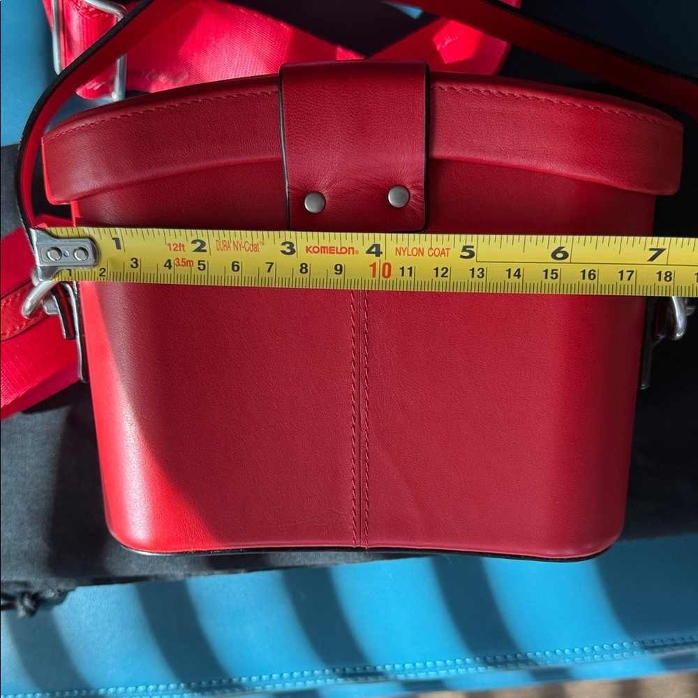 Rag & Bone Leather Crossbody Binocular Bag w/Top Handle in "Barrow" in Fiery Red - Picture 15 of 16